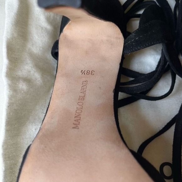 Manolo Blahnik Cherry Lace-Up Sandals 38.5 Black Suede Ivy Shoe 2003 Remake - Picture 15 of 16